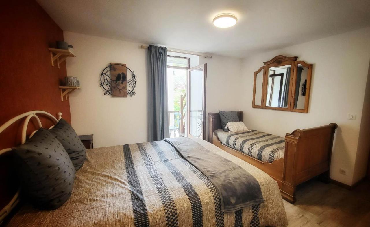 Bed and Breakfast Le Doux Nid Chanaz Exterior foto