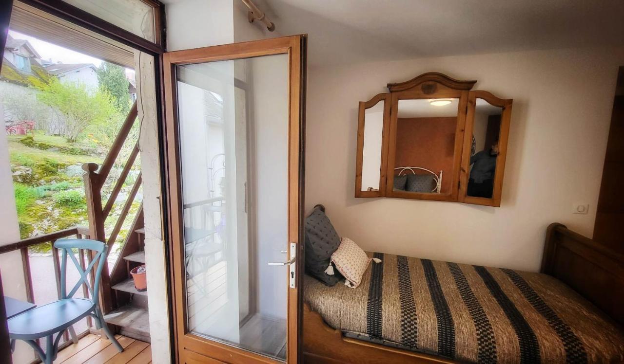 Bed and Breakfast Le Doux Nid Chanaz Exterior foto
