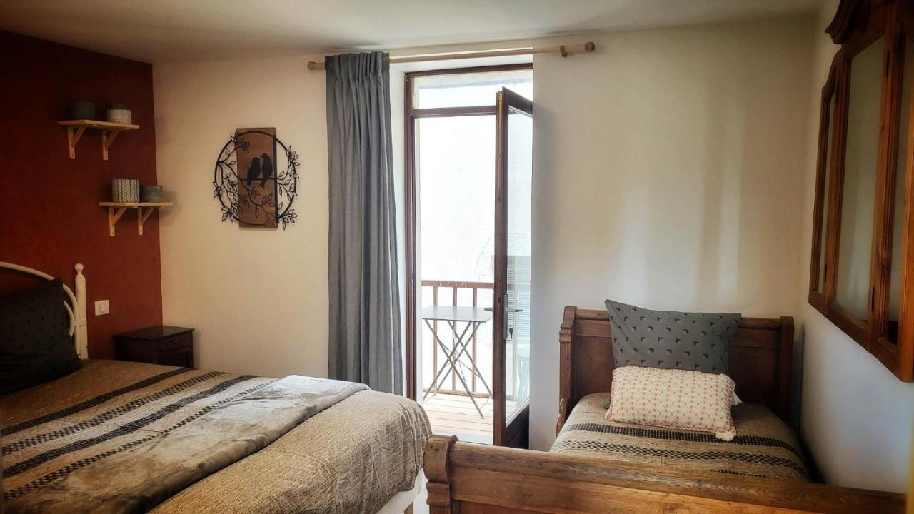 Bed and Breakfast Le Doux Nid Chanaz Exterior foto