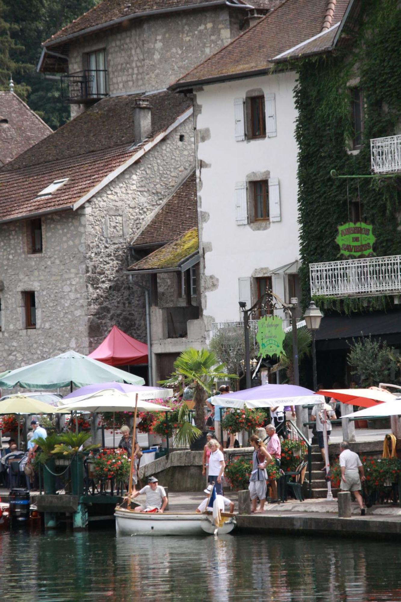 Bed and Breakfast Le Doux Nid Chanaz Exterior foto